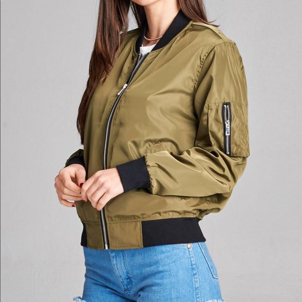 Olive Contrast Light Weight Bomber